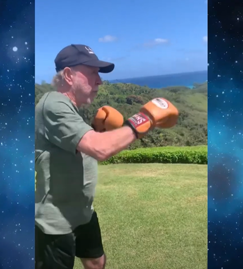 84-year-old Chuck Norris doing martial arts training