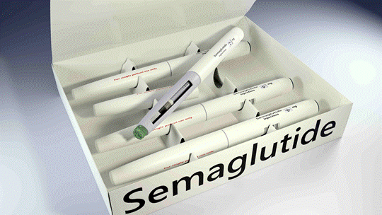 Syringes containing injectable semaglutide