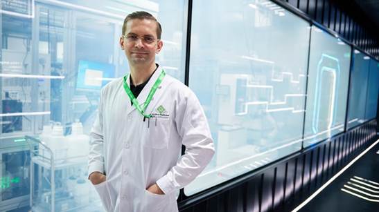 Alex Zhavoronkov from the biotech company that created the AI-designed drug rentosertib